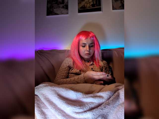 pussypiercingslut's BongaCams show and profile