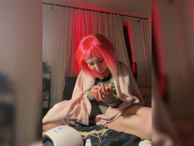 pussypiercingslut's BongaCams show and profile