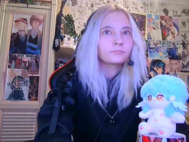 LoiseOvington webcam