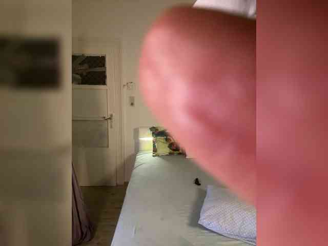 MaskedBabesVIP webcam