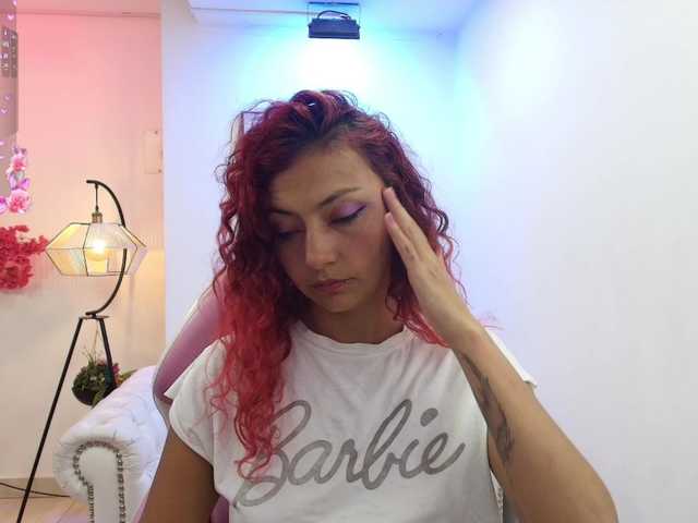 Lila-Monroe's BongaCams show and profile