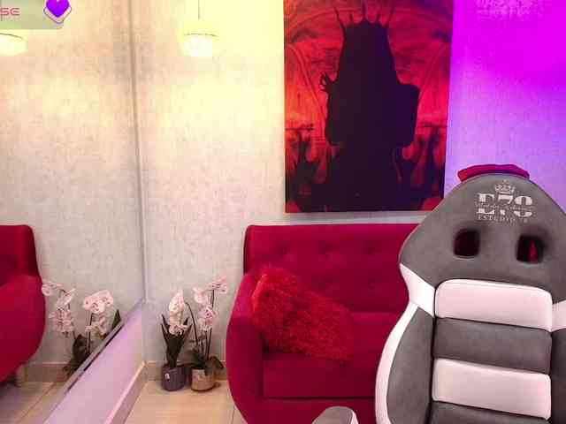 Scarlett-noir webcam