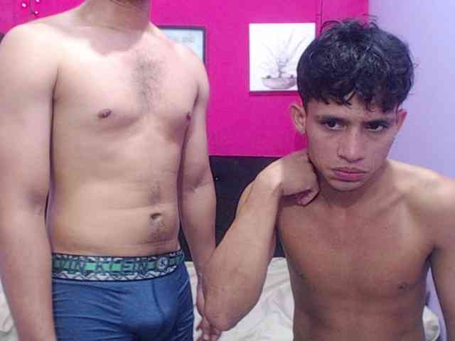 TWINKSEXO Live Webcam on BongaCams