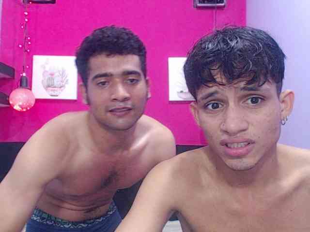 TWINKSEXO Live Webcam on BongaCams