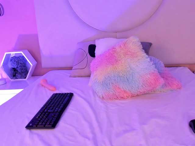 Alyssa-Mill's BongaCams show and profile