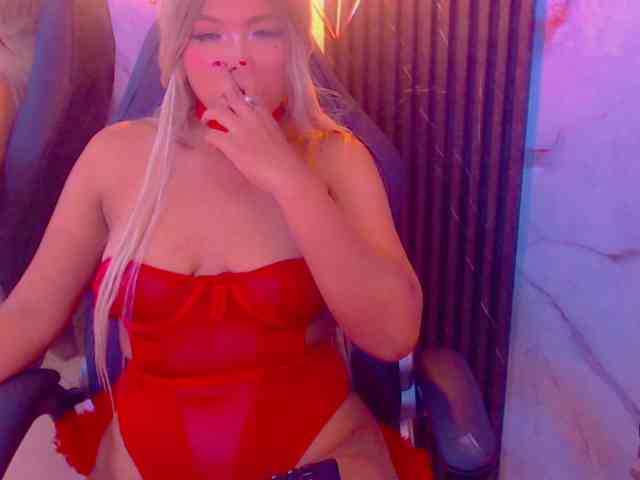 Clloelombaard Live Webcam on BongaCams