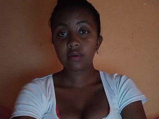 Victoria33 Porn Show