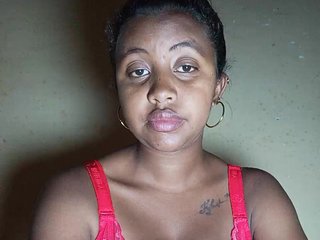 Victoria33 Porn Show