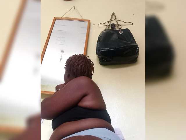 dorothykemunto's BongaCams show and profile