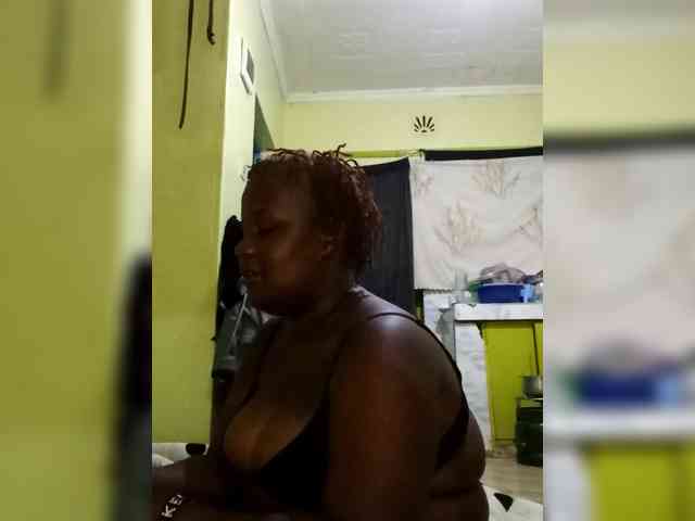 dorothykemunto Live Webcam on BongaCams