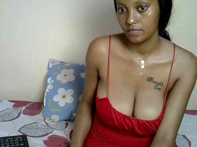 BunnyBlisss Live Webcam on BongaCams