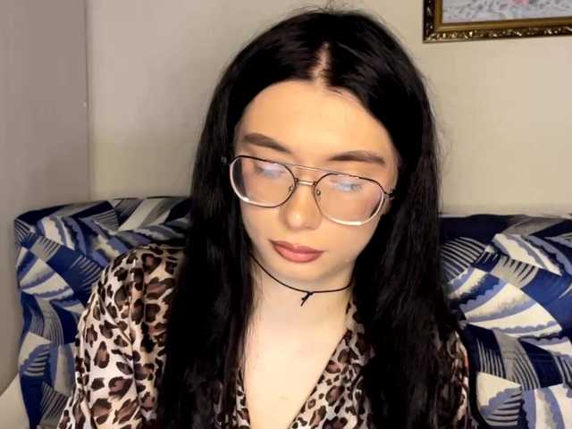 ReikoRizzardo's BongaCams show and profile