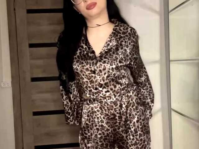 ReikoRizzardo's BongaCams show and profile