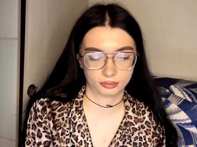 ReikoRizzardo's BongaCams show and profile