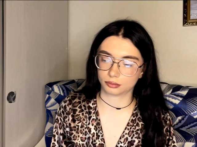 ReikoRizzardo's BongaCams show and profile