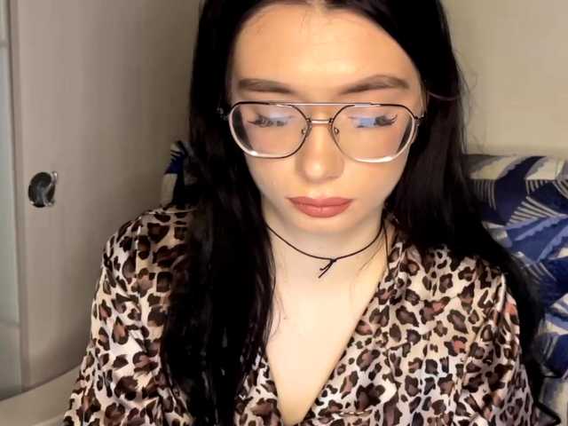 ReikoRizzardo's BongaCams show and profile