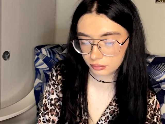 ReikoRizzardo's BongaCams show and profile