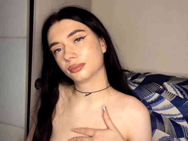 ReikoRizzardo webcam