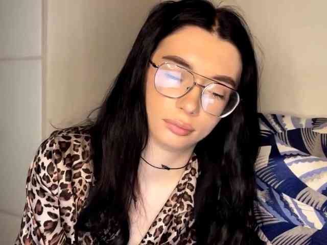 ReikoRizzardo webcam