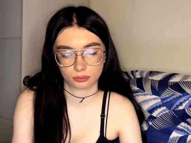 ReikoRizzardo webcam