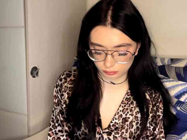 ReikoRizzardo webcam