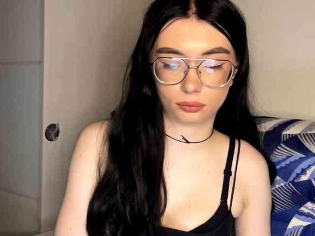 ReikoRizzardo Live Webcam on BongaCams