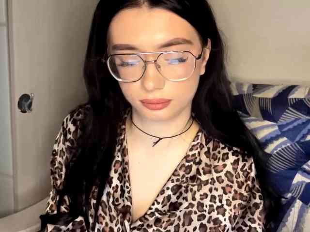 ReikoRizzardo webcam