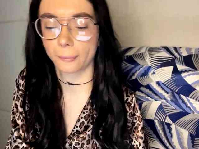 ReikoRizzardo Live Webcam on BongaCams