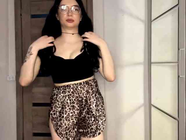 ReikoRizzardo webcam