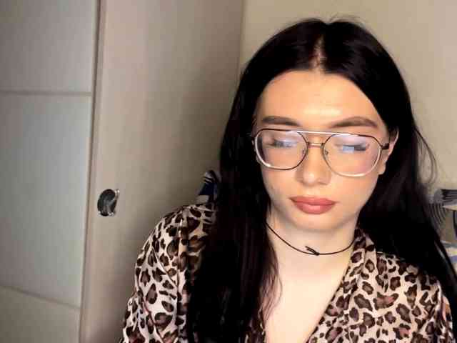 ReikoRizzardo webcam