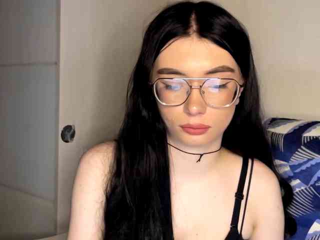 ReikoRizzardo webcam