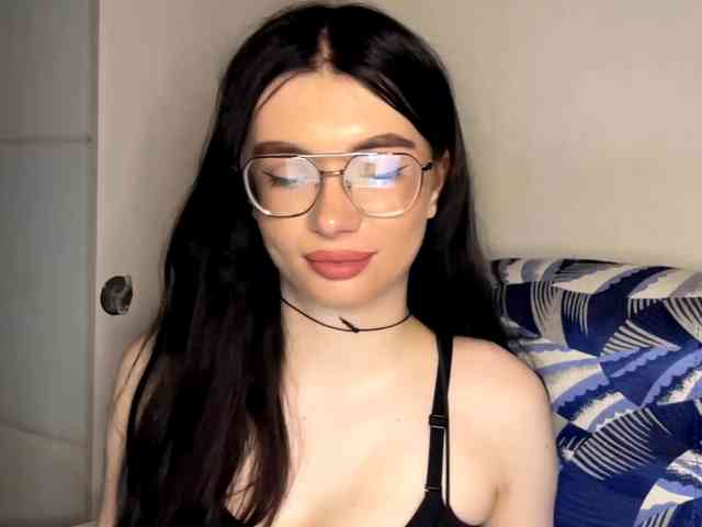 ReikoRizzardo Live Webcam on BongaCams