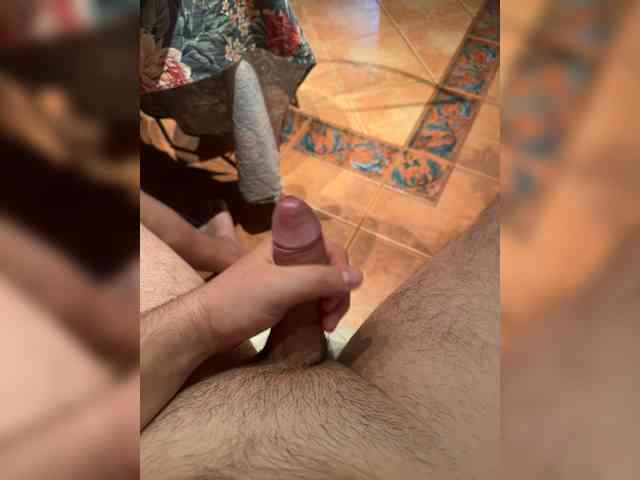 Pipetkaa100 Live Webcam on BongaCams