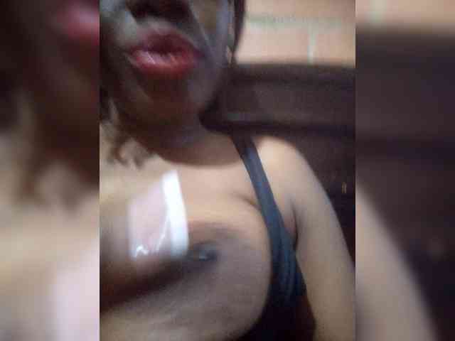 kassandraBrown webcam