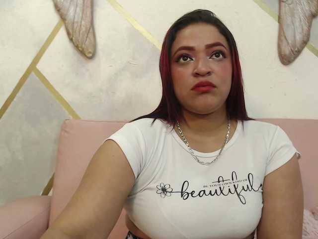 Valeria-Noir's BongaCams show and profile