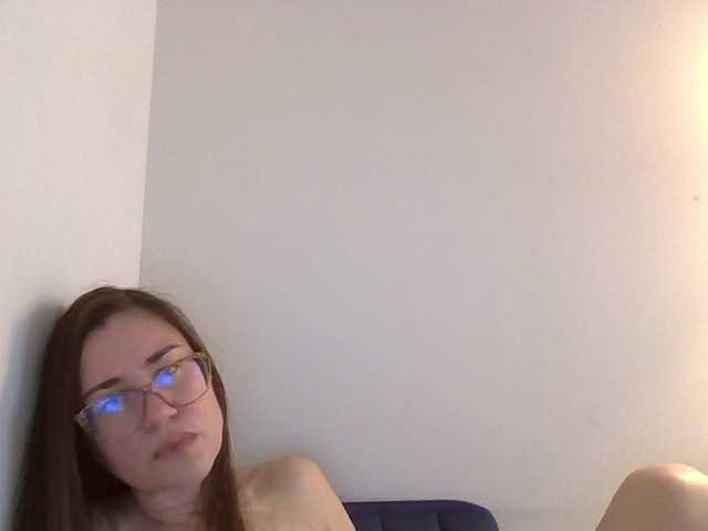 VMElite's BongaCams show and profile