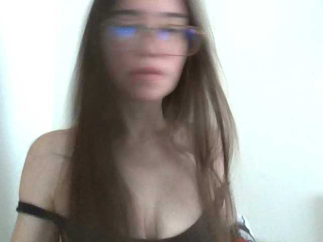 VMElite's BongaCams show and profile