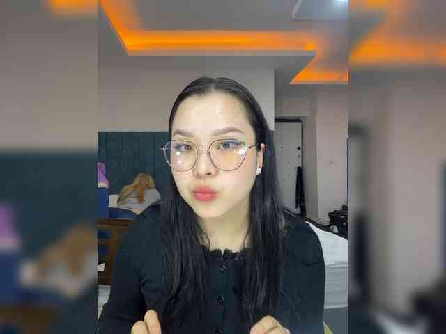 AlanaSweetBaby webcam