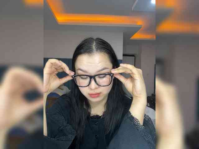 AlanaSweetBaby webcam