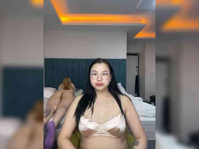 AlanaSweetBaby webcam