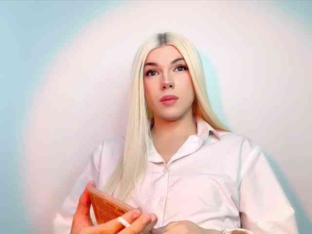 TiffanySmitch Live Webcam on BongaCams