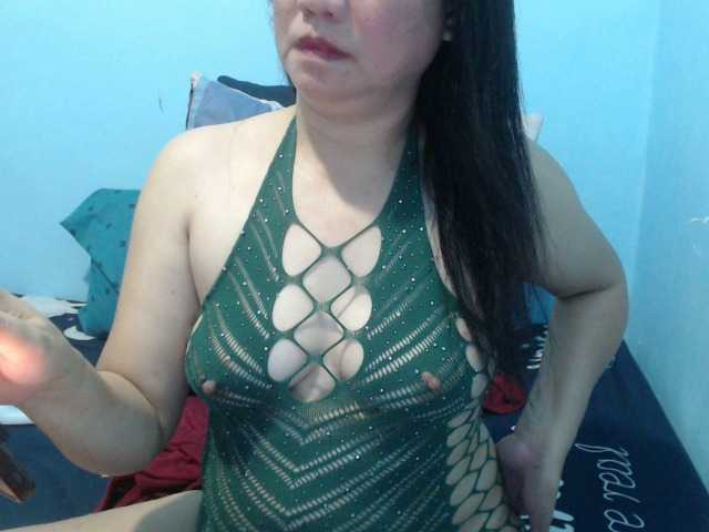 stacieiris webcam bongacams model stream image