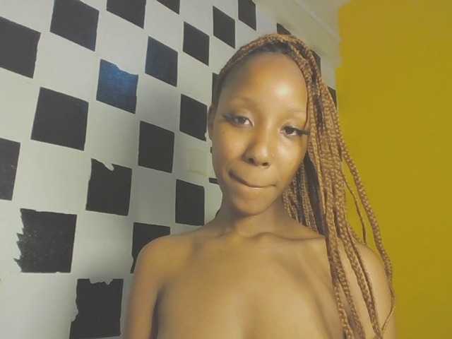 favouritemuse's BongaCams show and profile