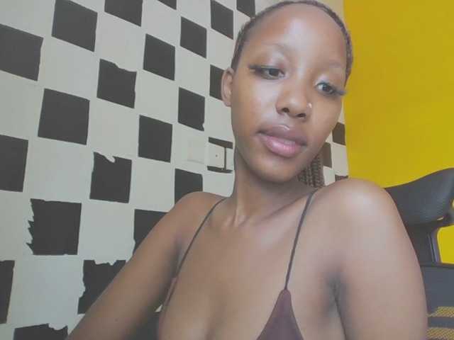 favouritemuse's BongaCams show and profile