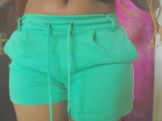 favouritemuse Live Webcam on BongaCams