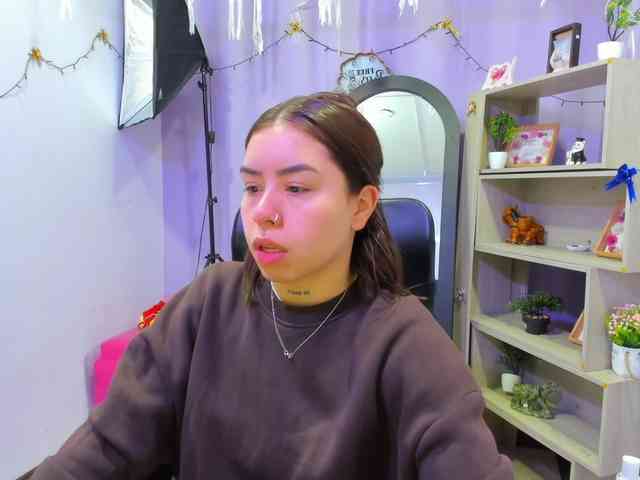 IsabellaSummer webcam