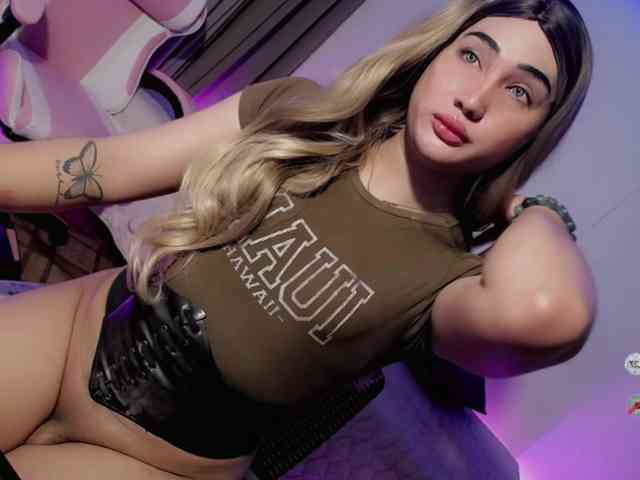 Bigcocknathalie Live Webcam on BongaCams