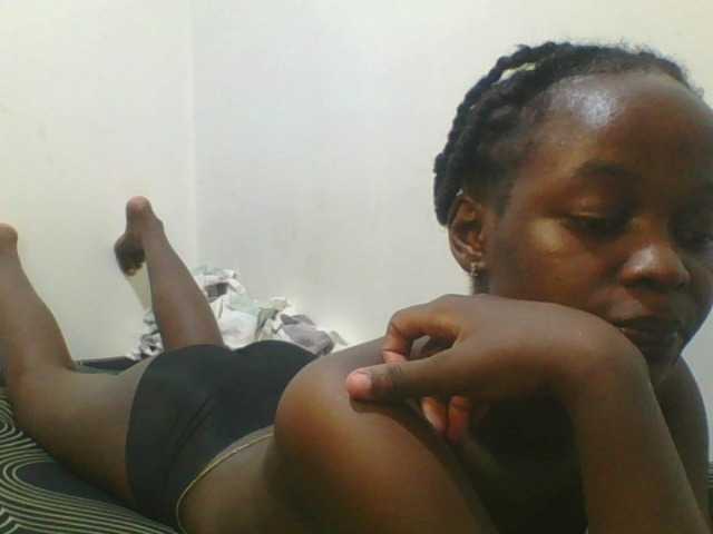 Squirtinglady's BongaCams show and profile