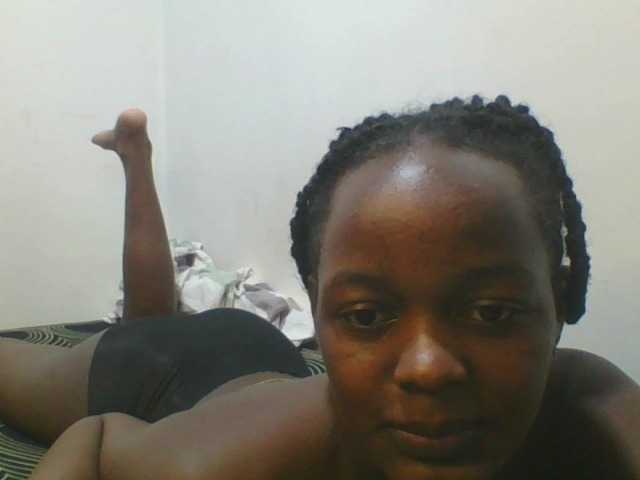 Squirtinglady's BongaCams show and profile