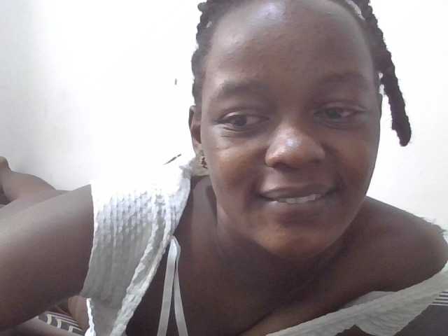 Squirtinglady's BongaCams show and profile